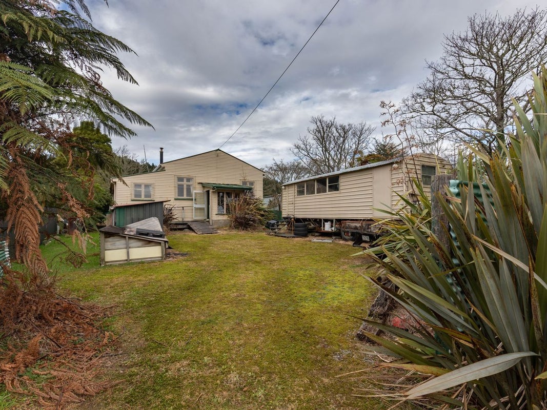 890 State Highway 7, Dobson, Greymouth - Carousel 19
