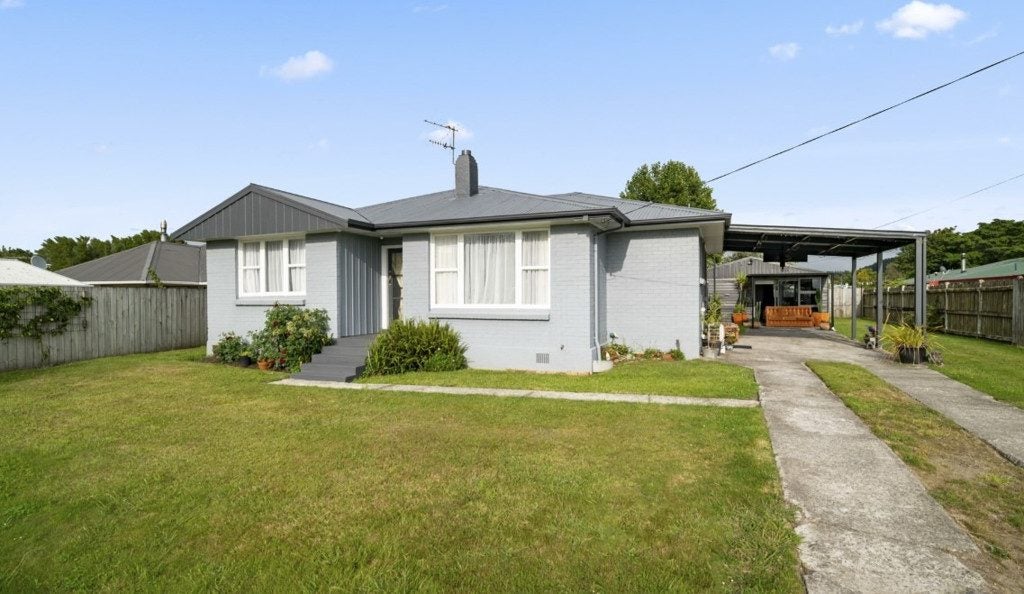 21 Lisa Crescent, Mangakakahi, Rotorua - Carousel 1