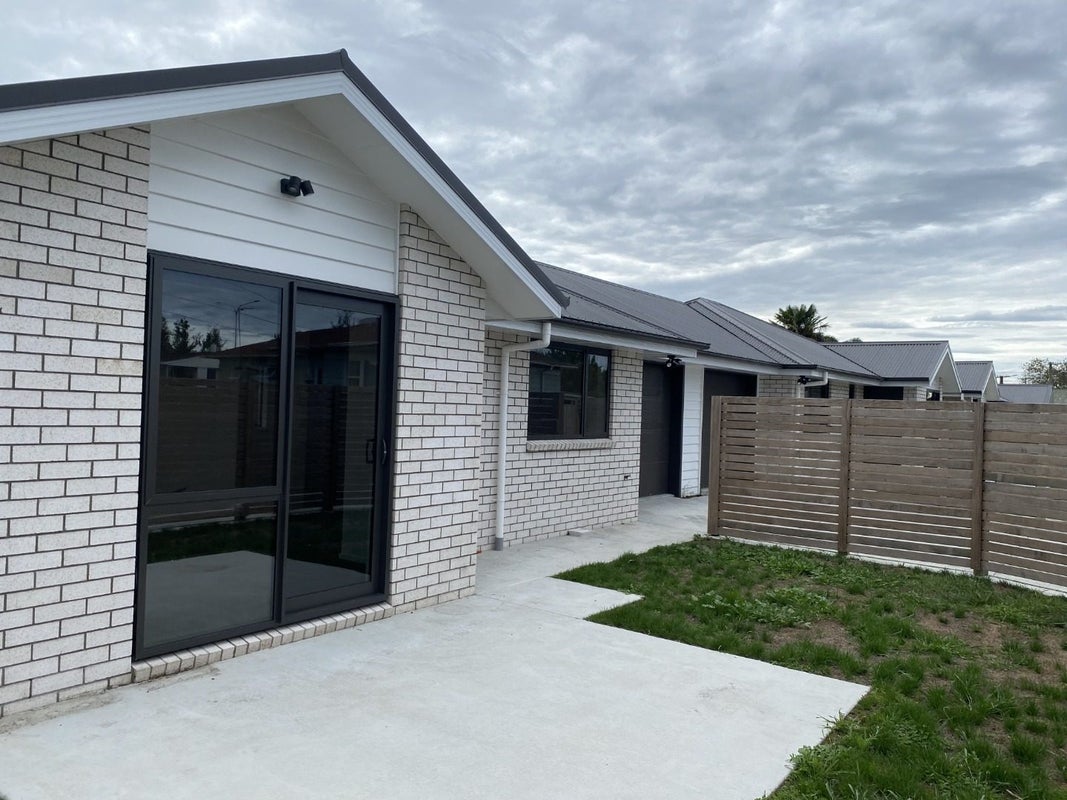 1/14 Powells Road, Fairview Downs, Hamilton - Carousel 2
