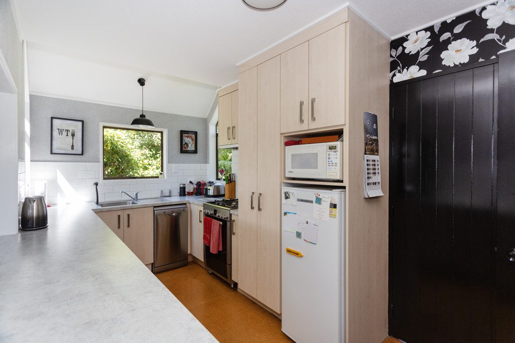 46 Tamar Street, South Hill, Oamaru - Carousel 2