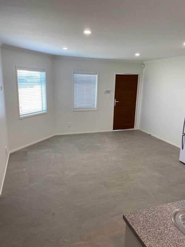 2 Athenry Place, Dannemora, Auckland - Carousel 2