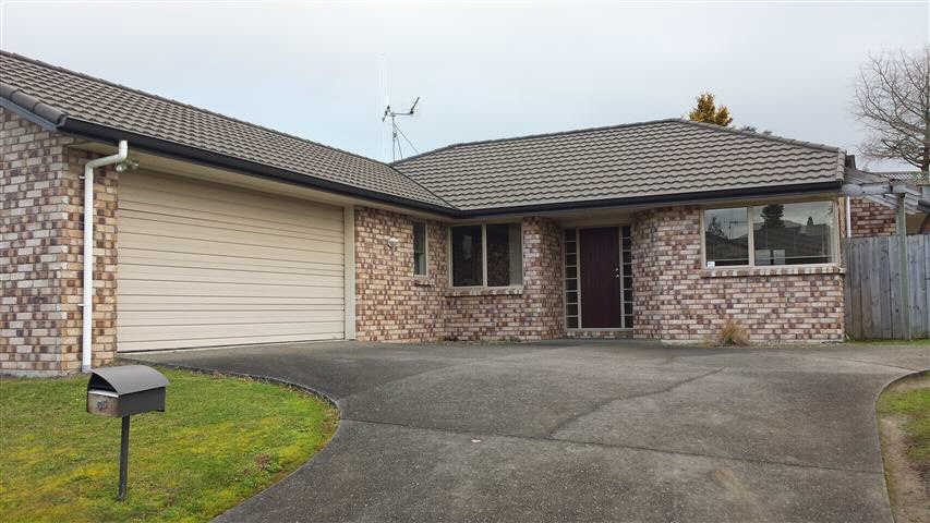 55 Discovery Drive, Flagstaff, Hamilton - Carousel 1