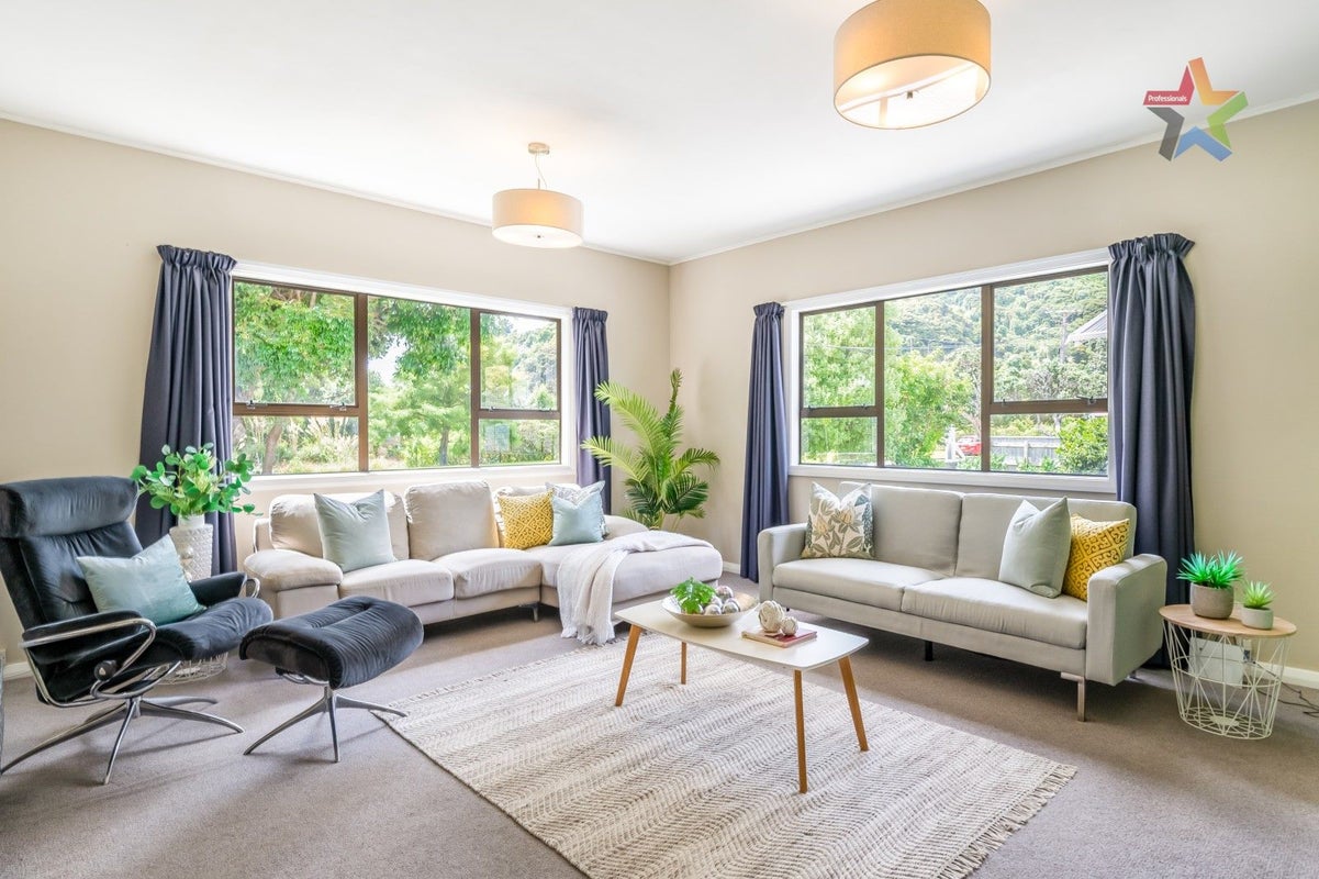 61 Riverside Drive, Waiwhetu, Lower Hutt - Carousel 2