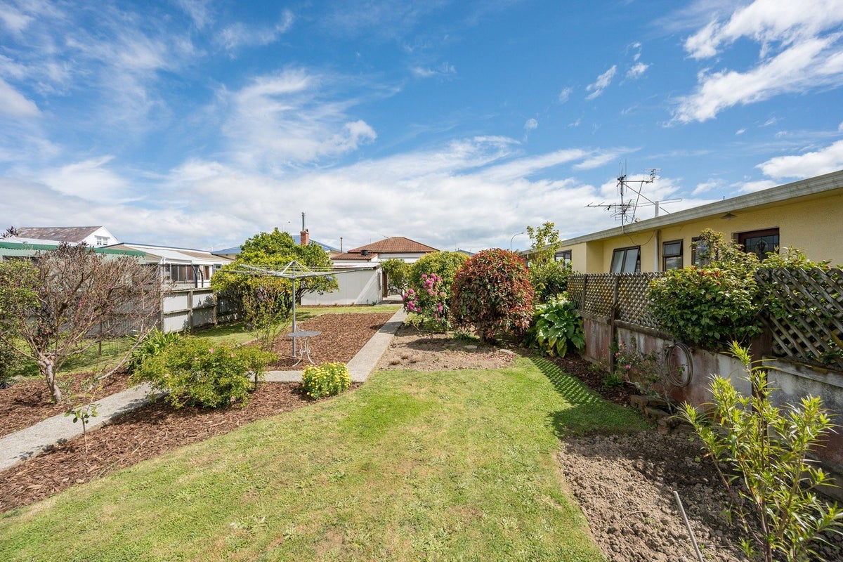 141 Milton Street, The Wood, Nelson - Carousel 19