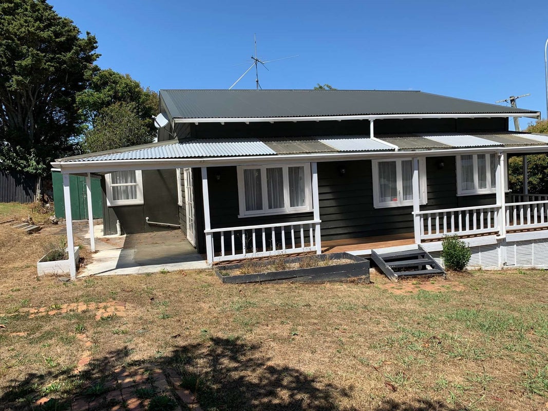 1/112 Kitchener Road, Waiuku, Auckland - Carousel 1