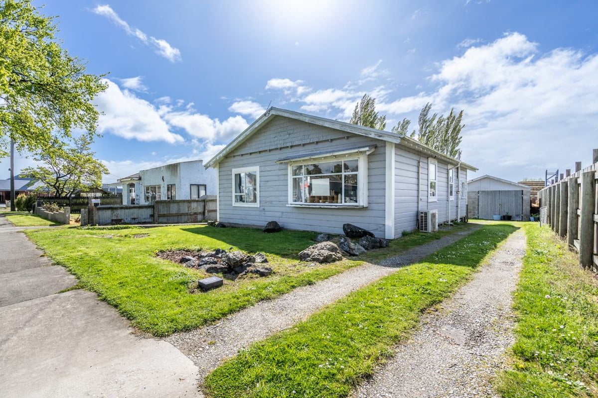 98 Hokonui Drive, Gore, Gore - Carousel 2