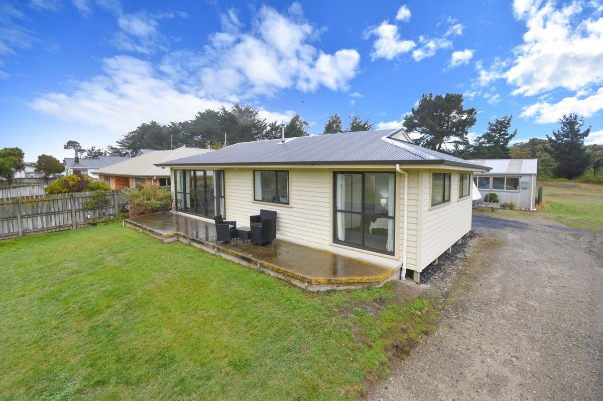 739 Brighton Road, Ocean View, Dunedin - Carousel 1