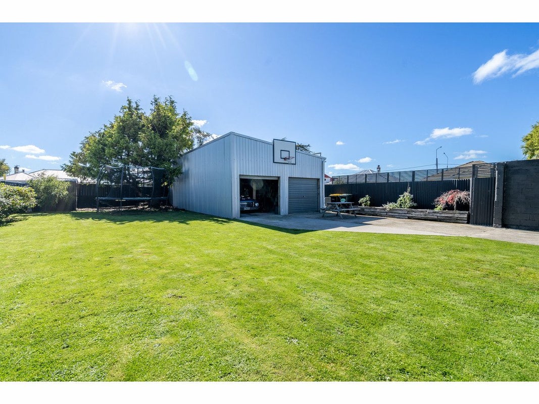 12 Willis Street, Grasmere, Invercargill - Carousel 2