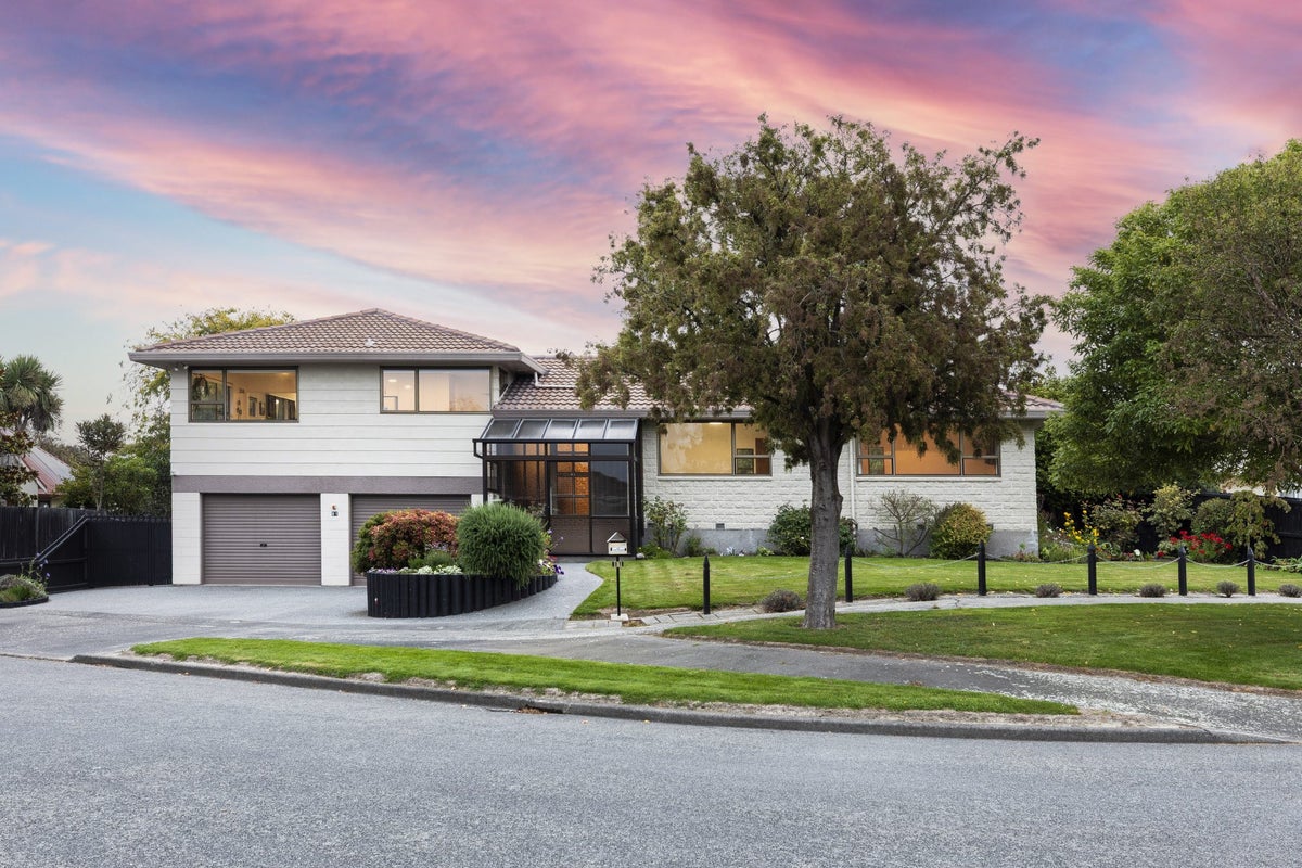 81 Dunbarton Street, Redwood, Christchurch - Carousel 1