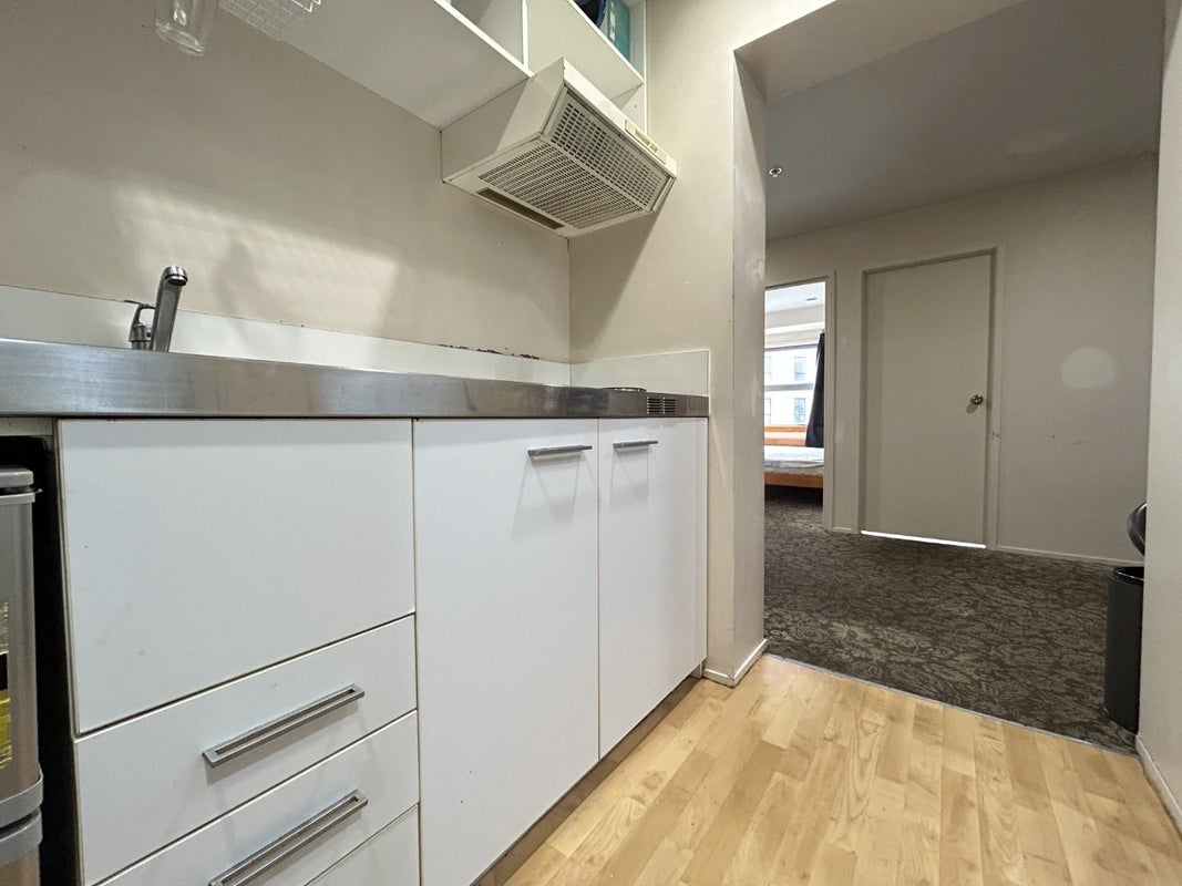 624/21 Whitaker Place, Grafton, Auckland - Carousel 1