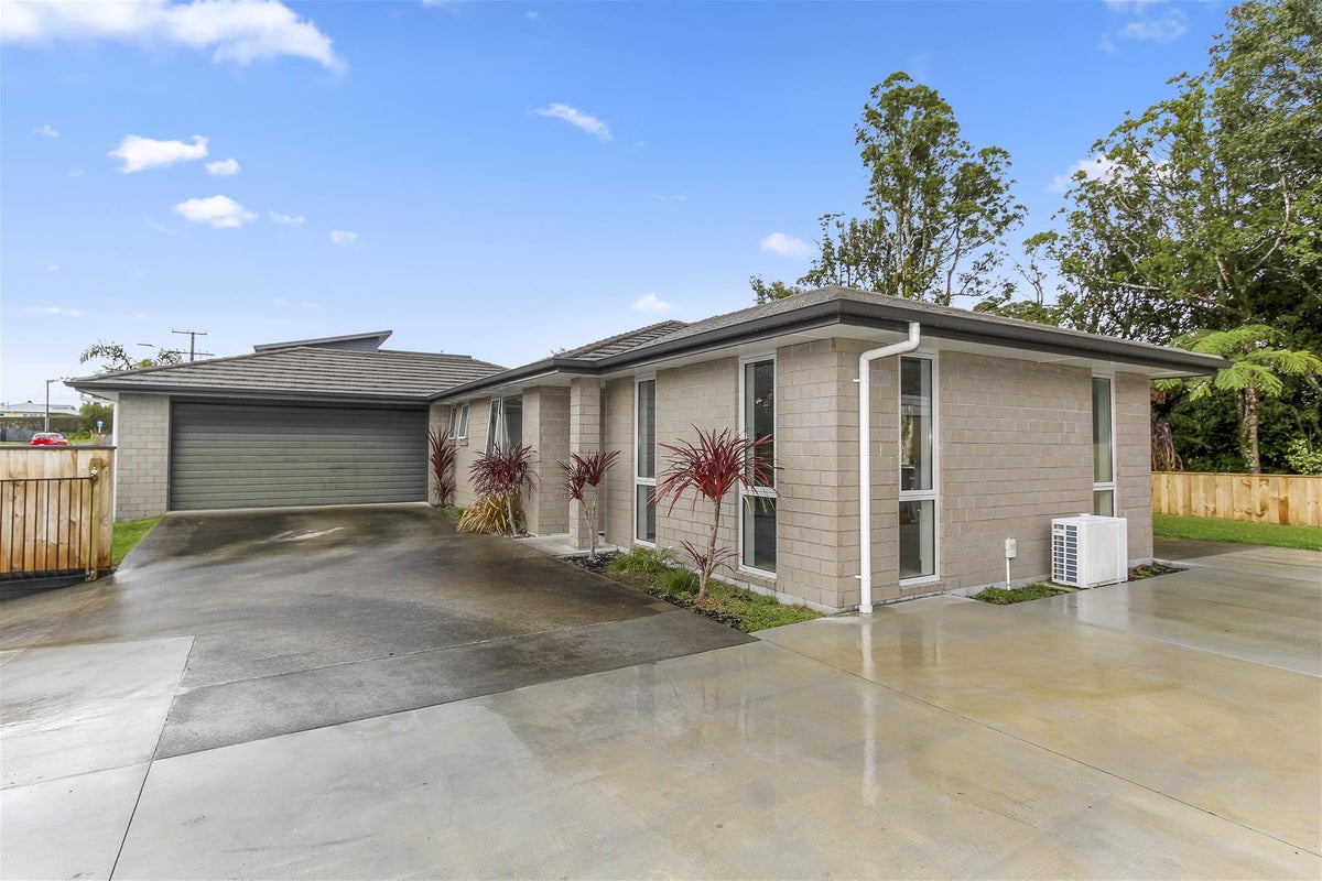 396 Mangorei Road, Highlands Park, New Plymouth - Carousel 1