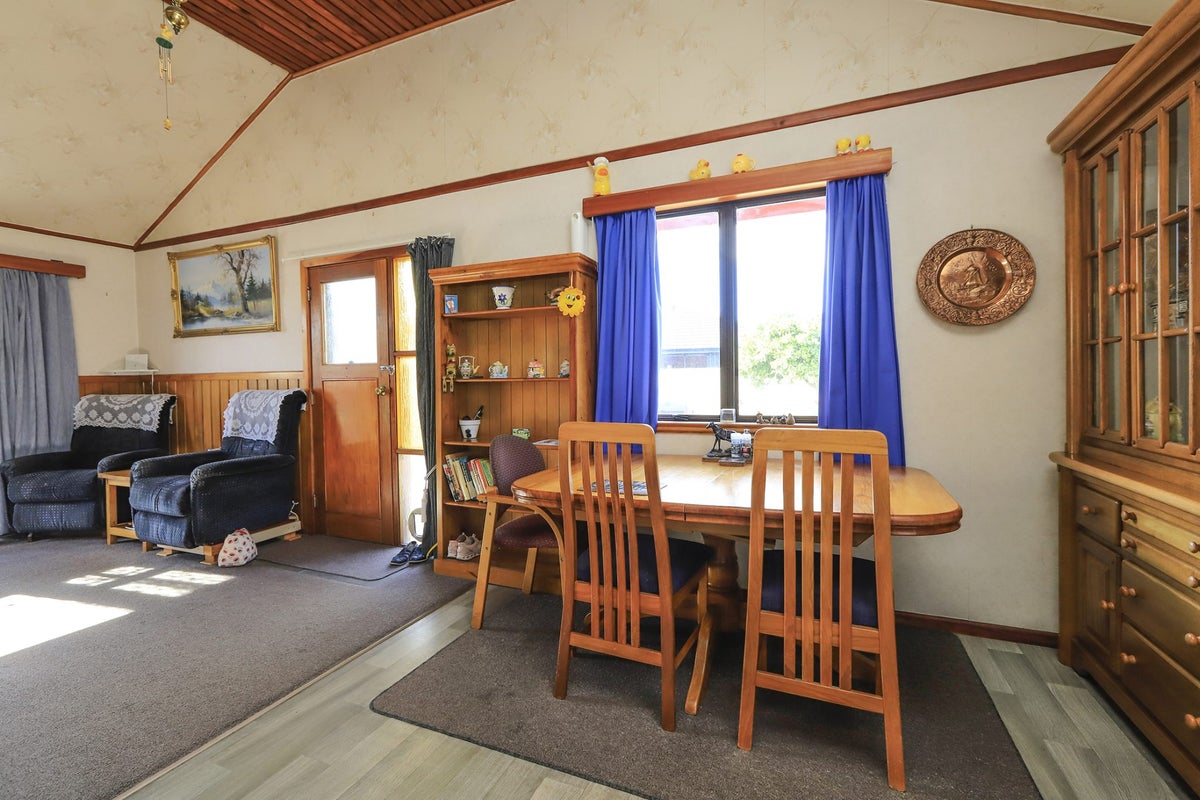 431A Southland Place, Raureka, Hastings - Carousel 2