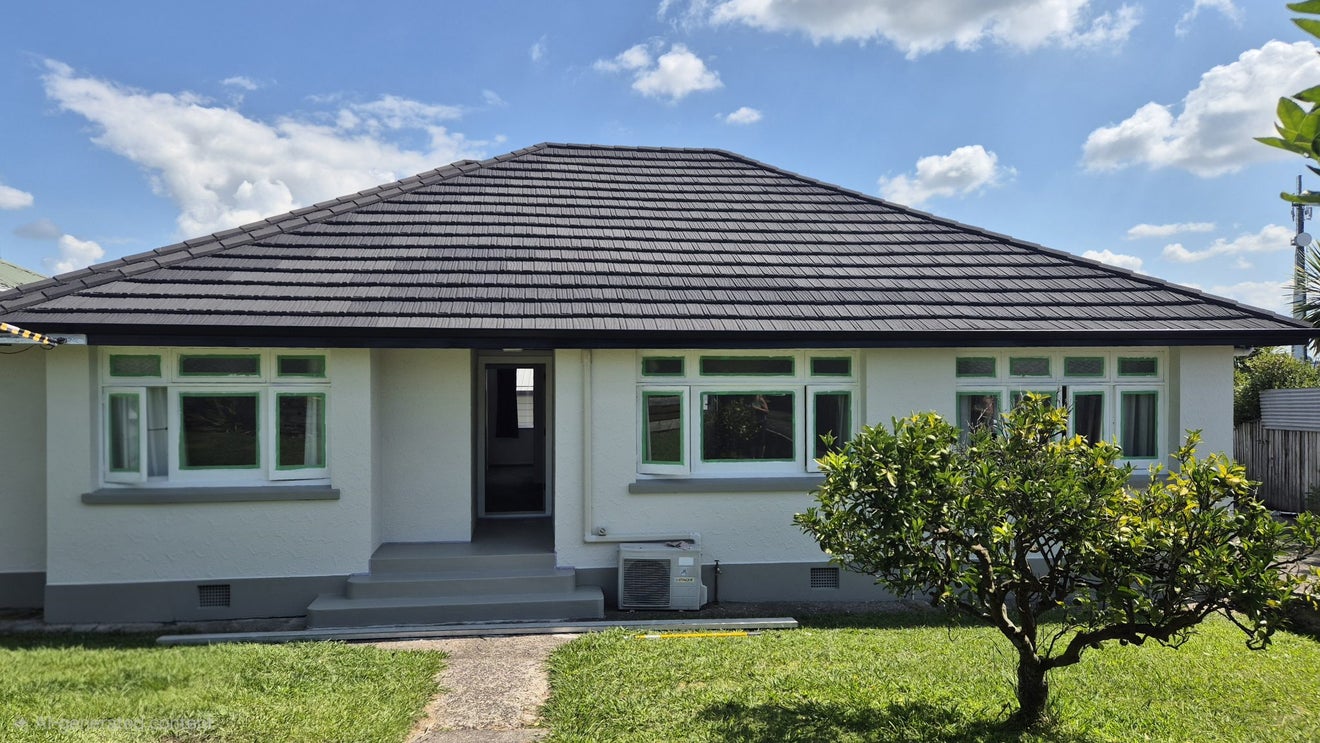 13 Upper Kent Street, Frankton, Hamilton - Carousel 1