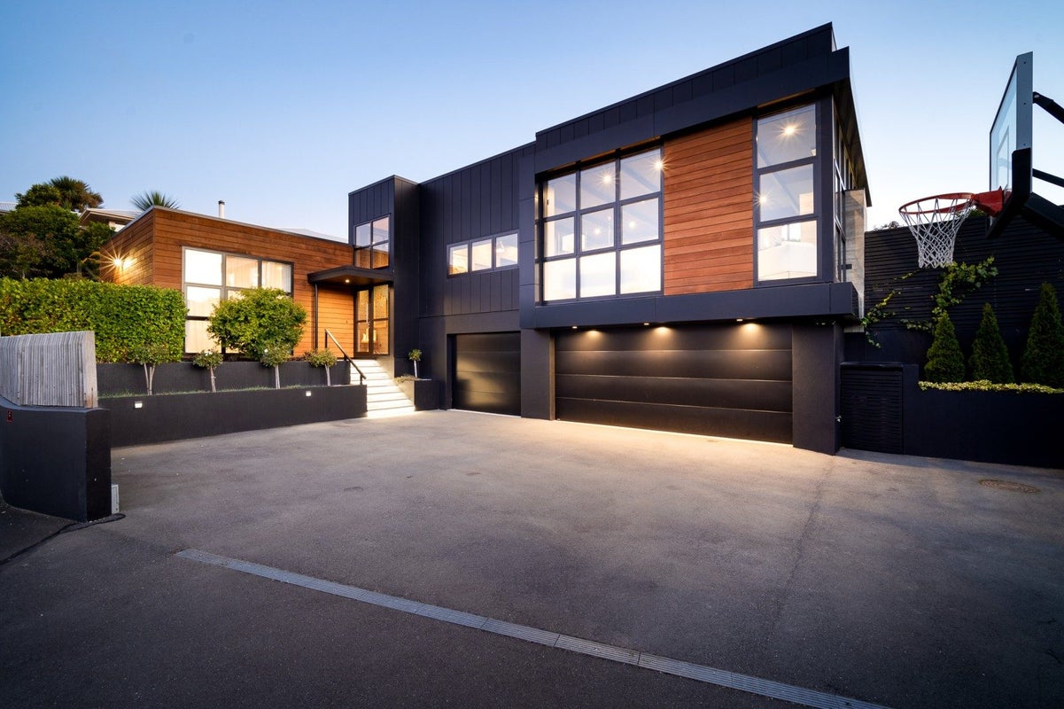 52 Balmacewen Road, Maori Hill, Dunedin - Carousel 2