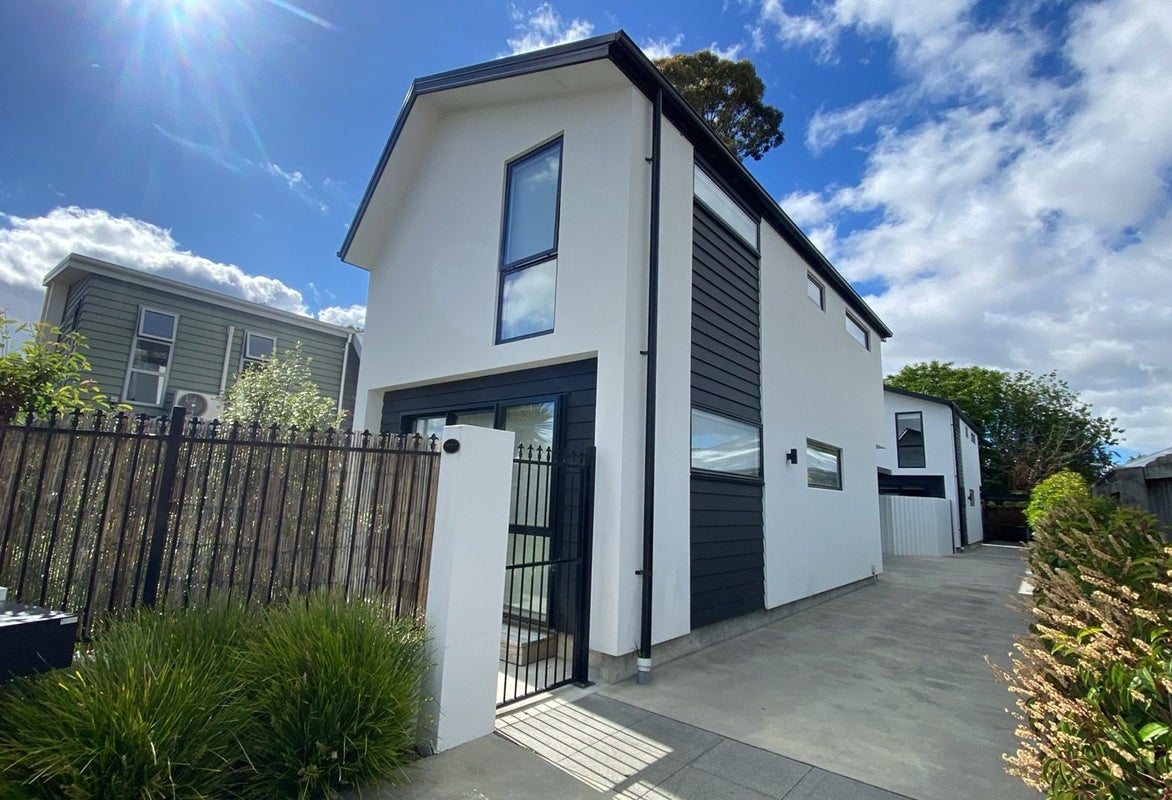 1/32 Vogel Street, Richmond, Christchurch - Carousel 1