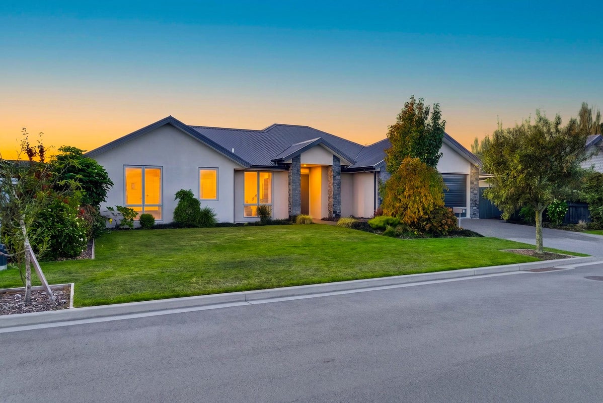 6 Te Whenu Crescent, Marshland, Christchurch - Carousel 30