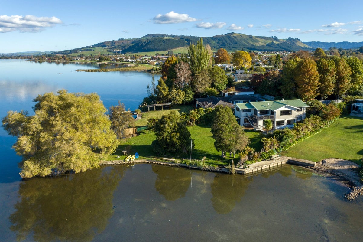 12 Ranginui Street, Ngongotaha, Rotorua - Carousel 2