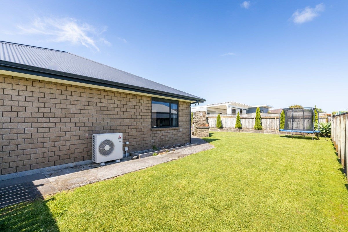 51 Dillon Drive, Bell Block, New Plymouth - Carousel 20