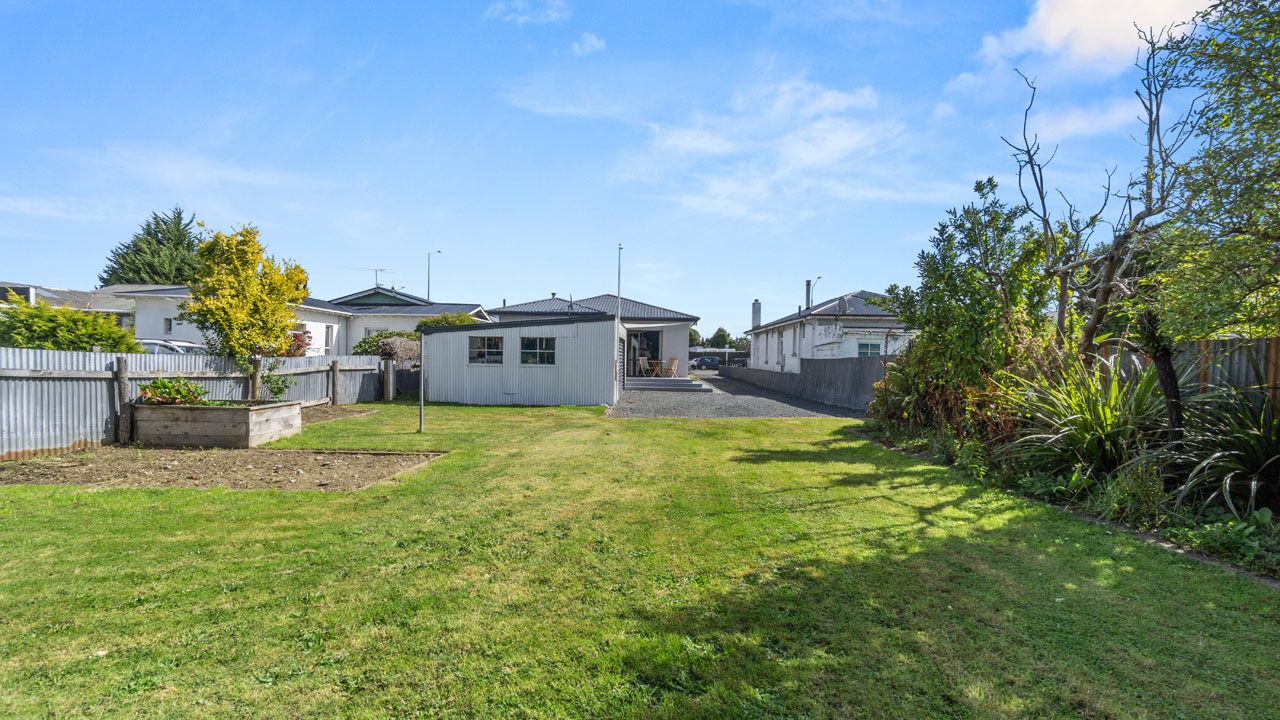 276 Elles Road, Strathern, Invercargill - Carousel 20