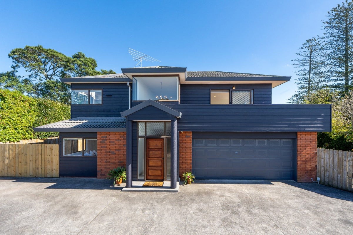 2/14 Raleigh Road, Northcote, Auckland - Carousel 2