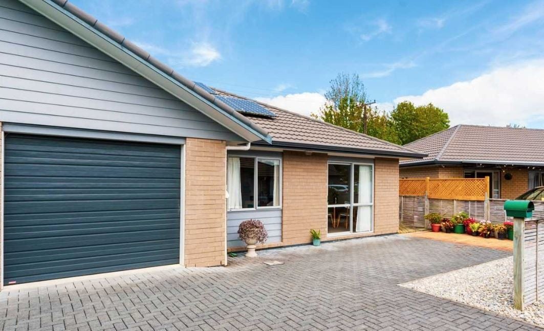 10 Cobble Lane, Morningside, Whangarei - Carousel 1