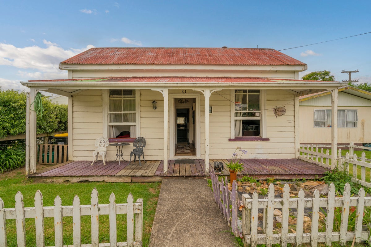22 Watt Street, Coromandel, Coromandel - Carousel 1