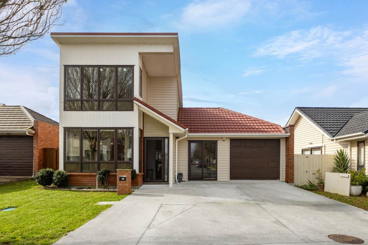 29 Tarapiroe Avenue, Takanini, Papakura, Auckland - Carousel 2
