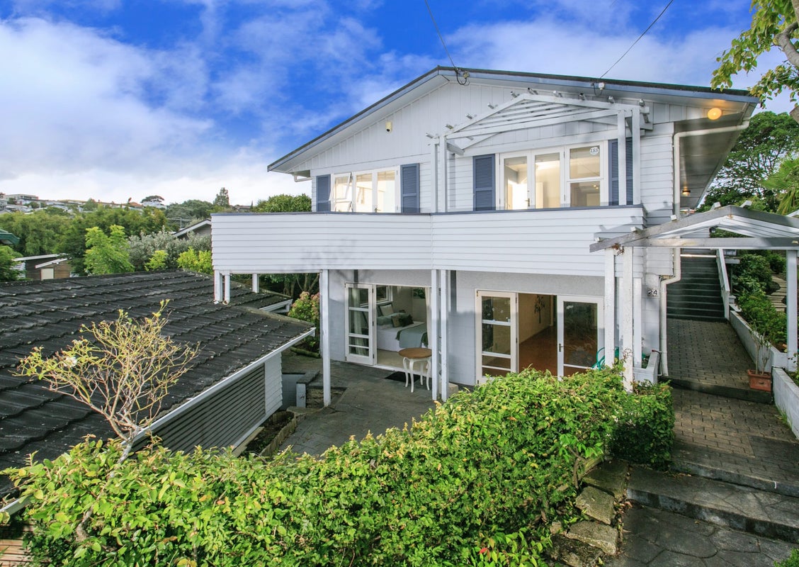 24 Bevyn Street, Castor Bay, Auckland - Carousel 2