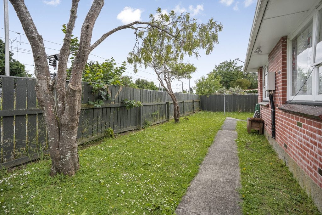 68 Seddon Street, Wallaceville, Upper Hutt - Carousel 2