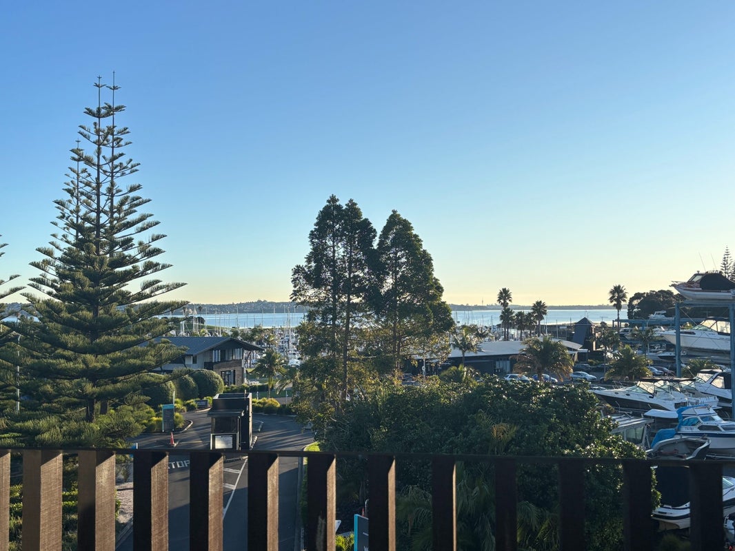 201/51 Ninth View Avenue, Beachlands, Auckland - Carousel 11