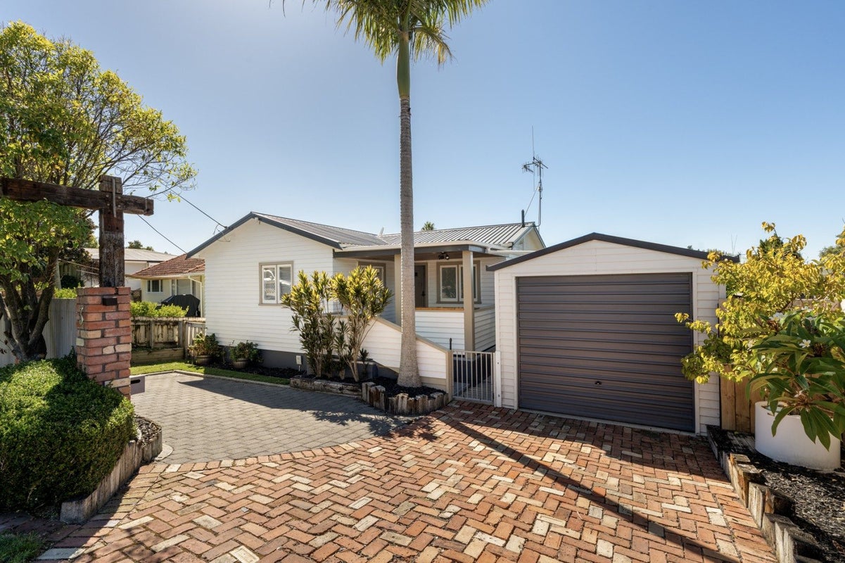 3 Judea Road, Judea, Tauranga - Carousel 1
