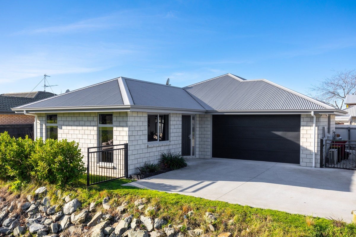 40A Parker Street, Mayfield, Blenheim - Carousel 1