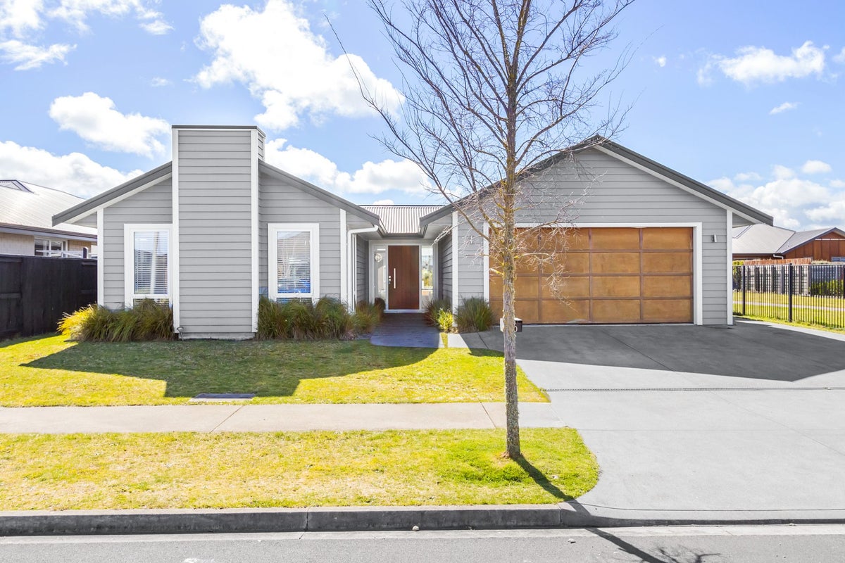 20 Huka Heights Drive, Rangatira Park, Taupo - Carousel 2