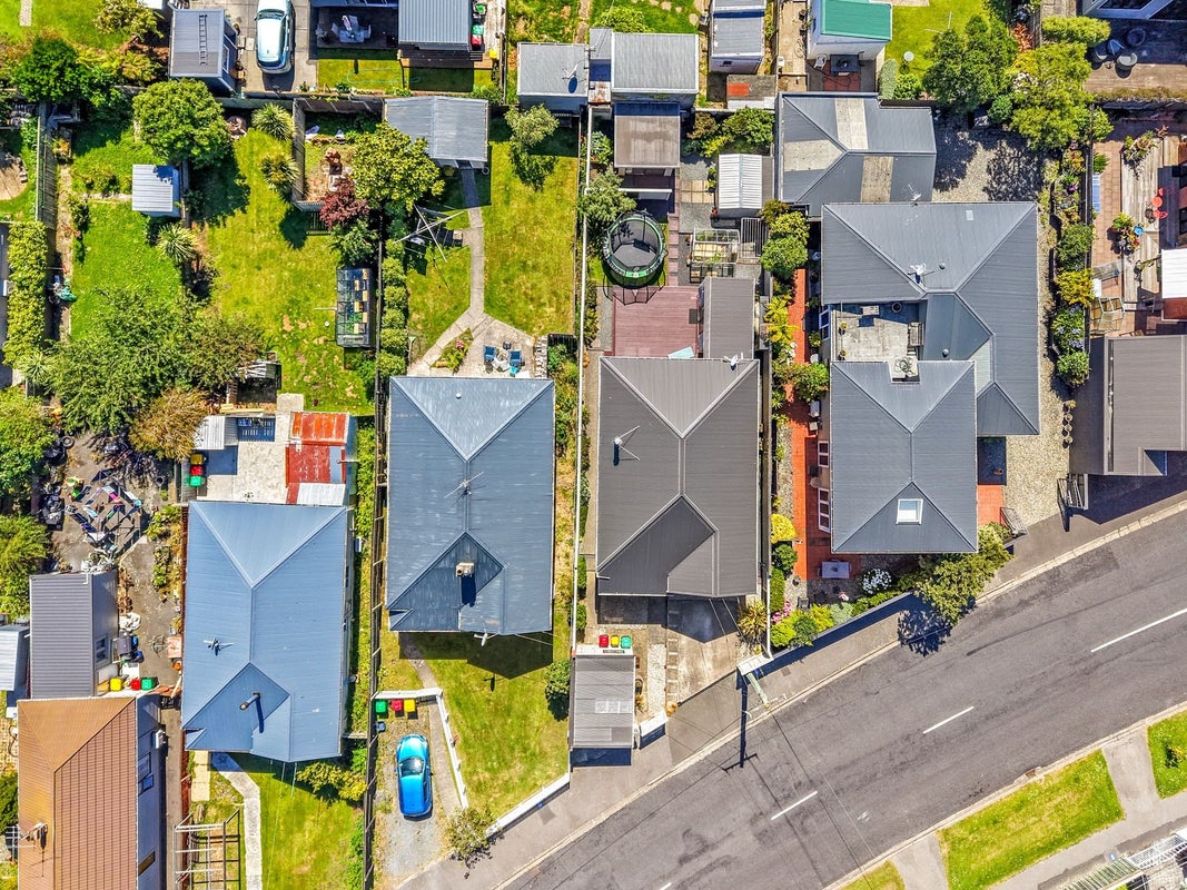 8 Hargest Crescent, Saint Kilda, Dunedin - Carousel 35