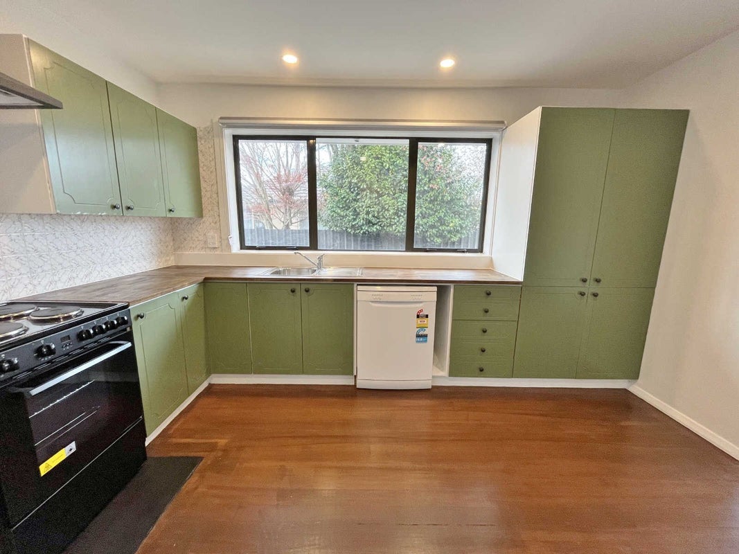 47 Wilton Crescent, Bishopdale, Christchurch - Carousel 2