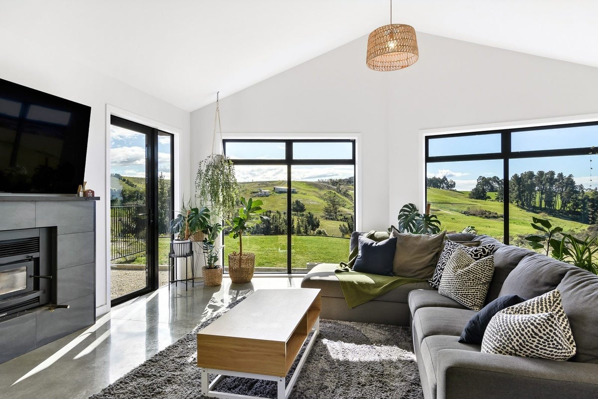 196 Harley Road, Tasman, Upper Moutere - Carousel 1