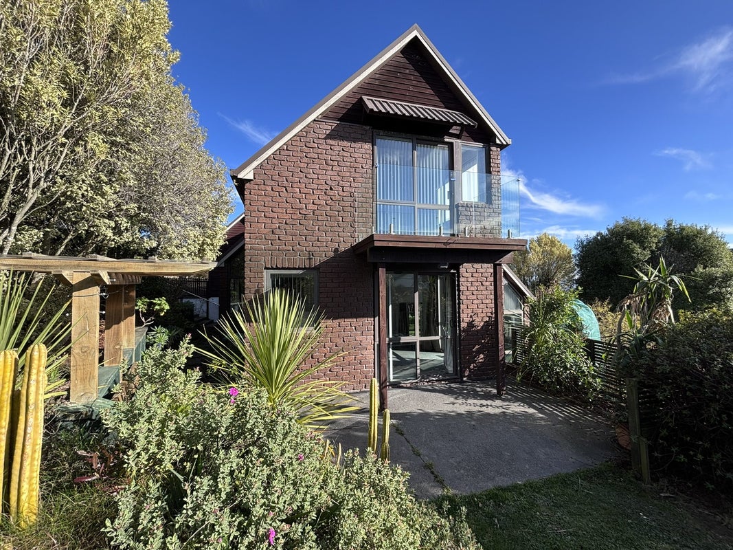 4 Cumbria Lane, Westmorland, Christchurch - Carousel 22