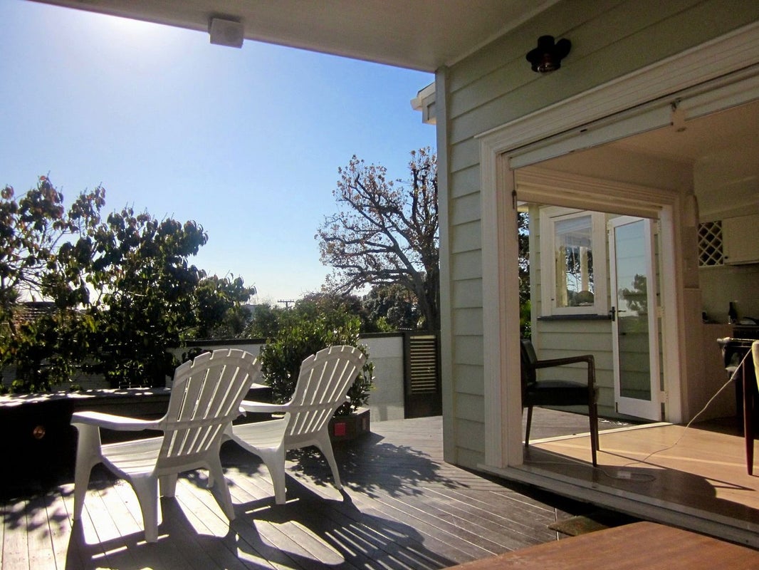 3 Western Springs Road, Morningside, Auckland - Carousel 1