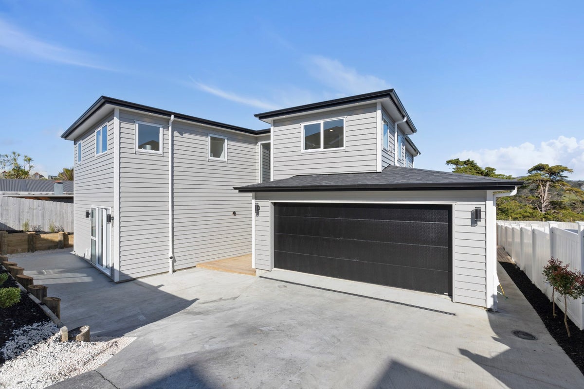 11 Bela Vista Boulevard, Swanson, Auckland - Carousel 1