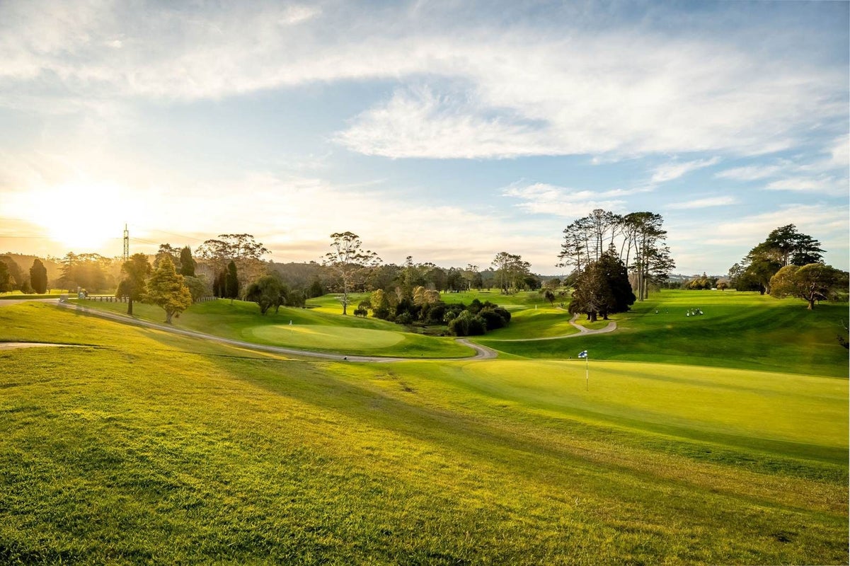21 Appleby Road, Albany, Auckland - Carousel 2
