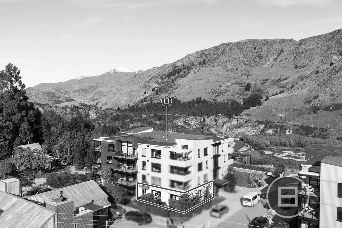 5 Powder Terrace, Arthurs Point, Queenstown - Carousel 1