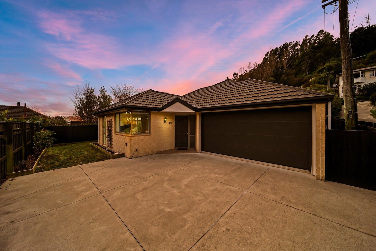 2/69 Bowenvale Avenue, Cashmere, Christchurch - Carousel 1