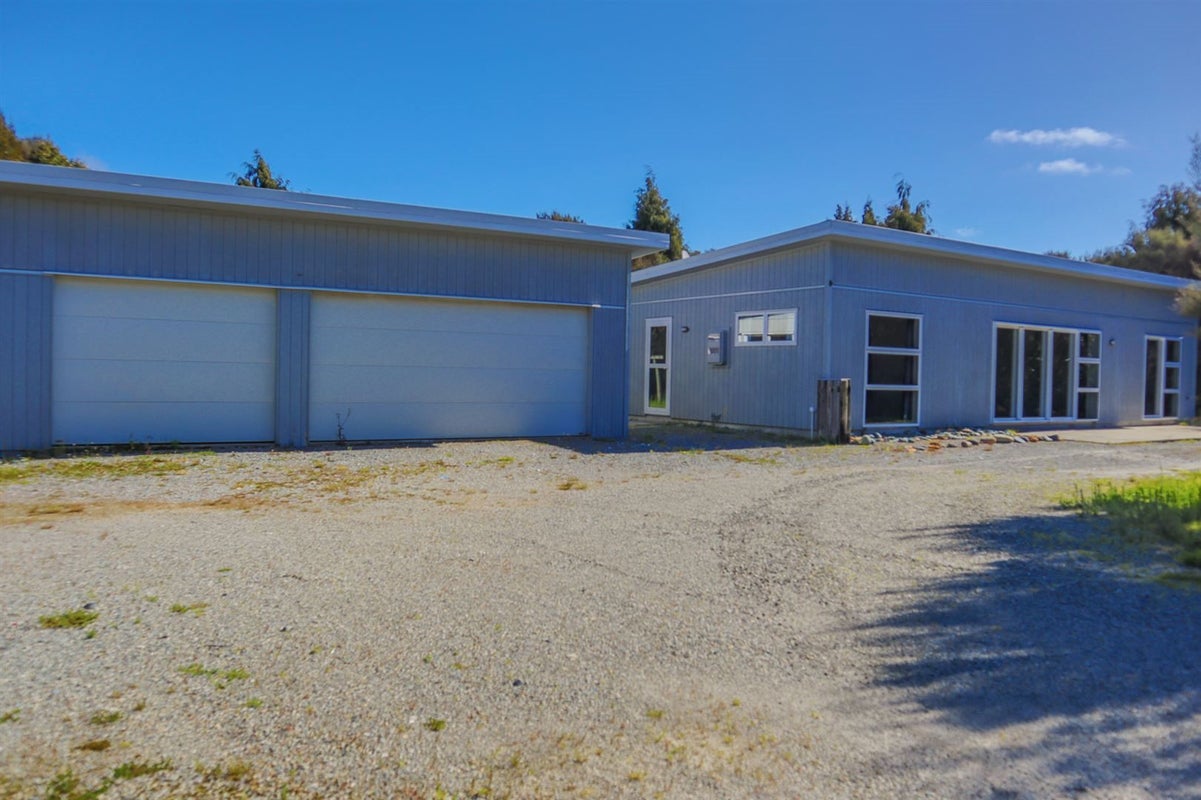 2 Munro Place, Hokitika - Carousel 29