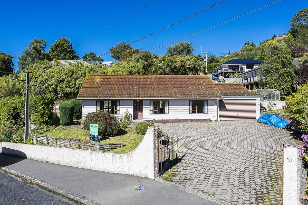 21 Kelvin Road, North East Valley, Dunedin - Carousel 1