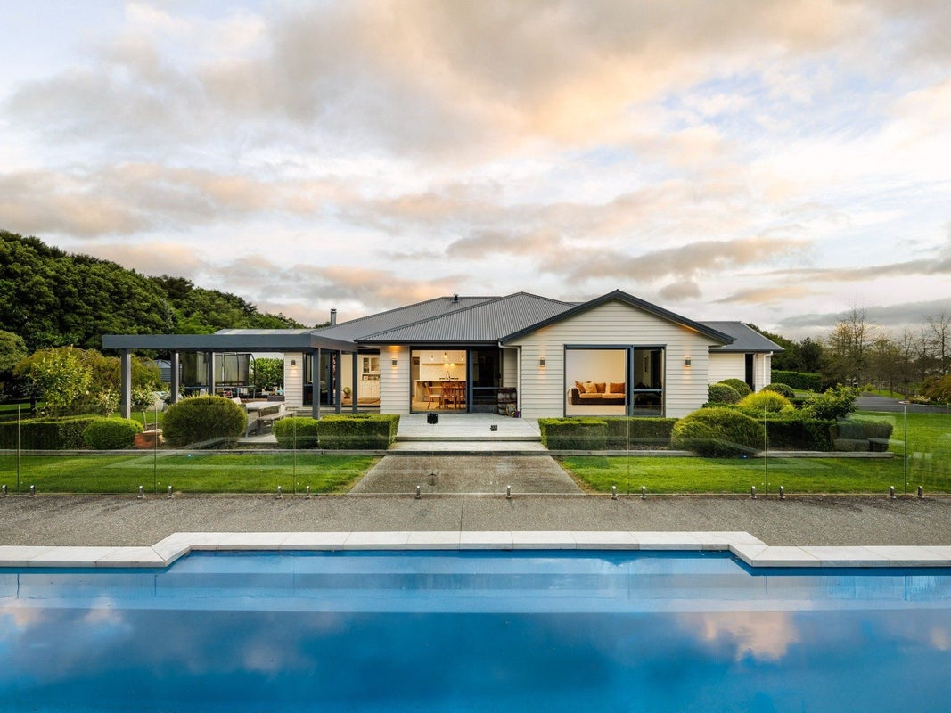 12E Coombes Road, Te Kowhai, Hamilton - Carousel 2