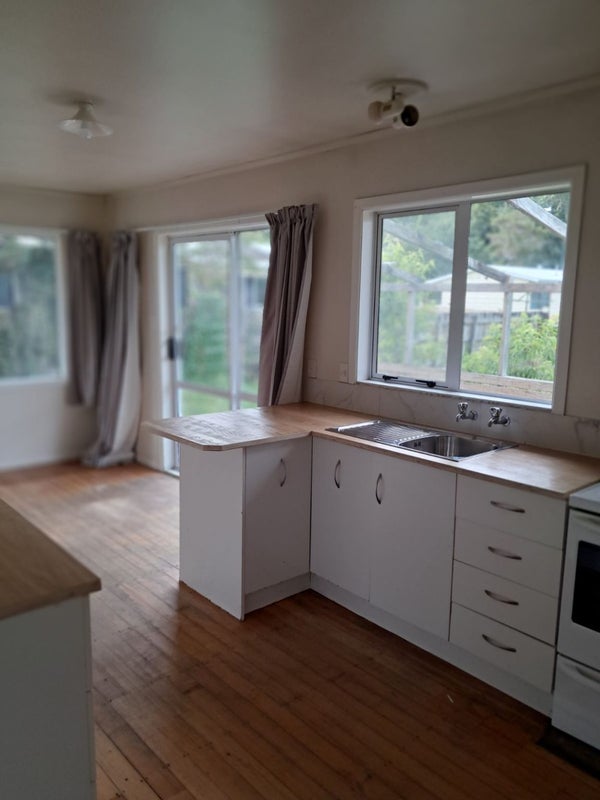29 Park Road, Western Heights, Rotorua - Carousel 2