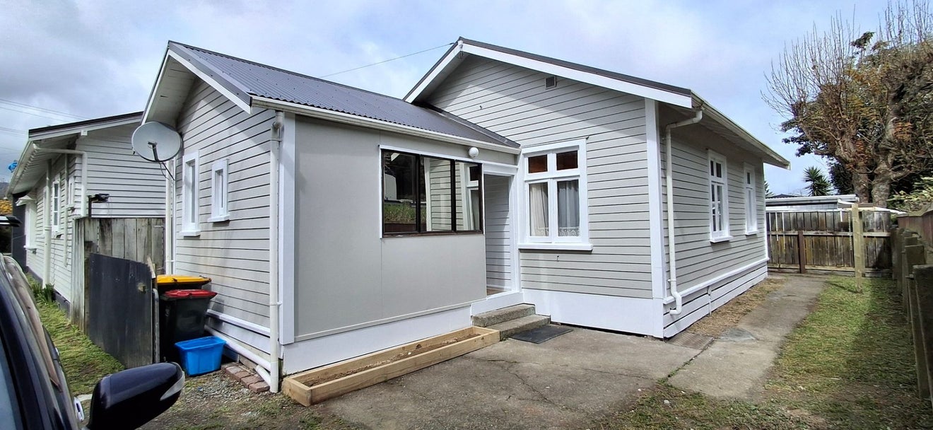 61 Owen Street, Belmont, Lower Hutt - Carousel 1