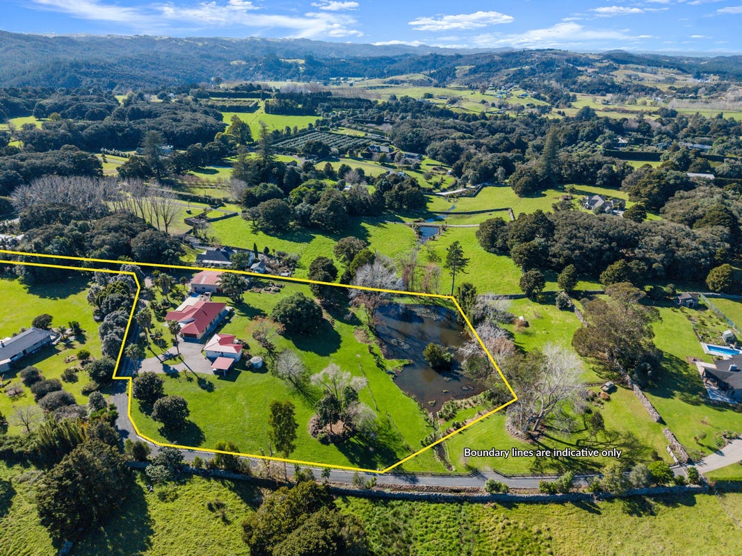 638 Ngunguru Road, Whangarei - Carousel 1