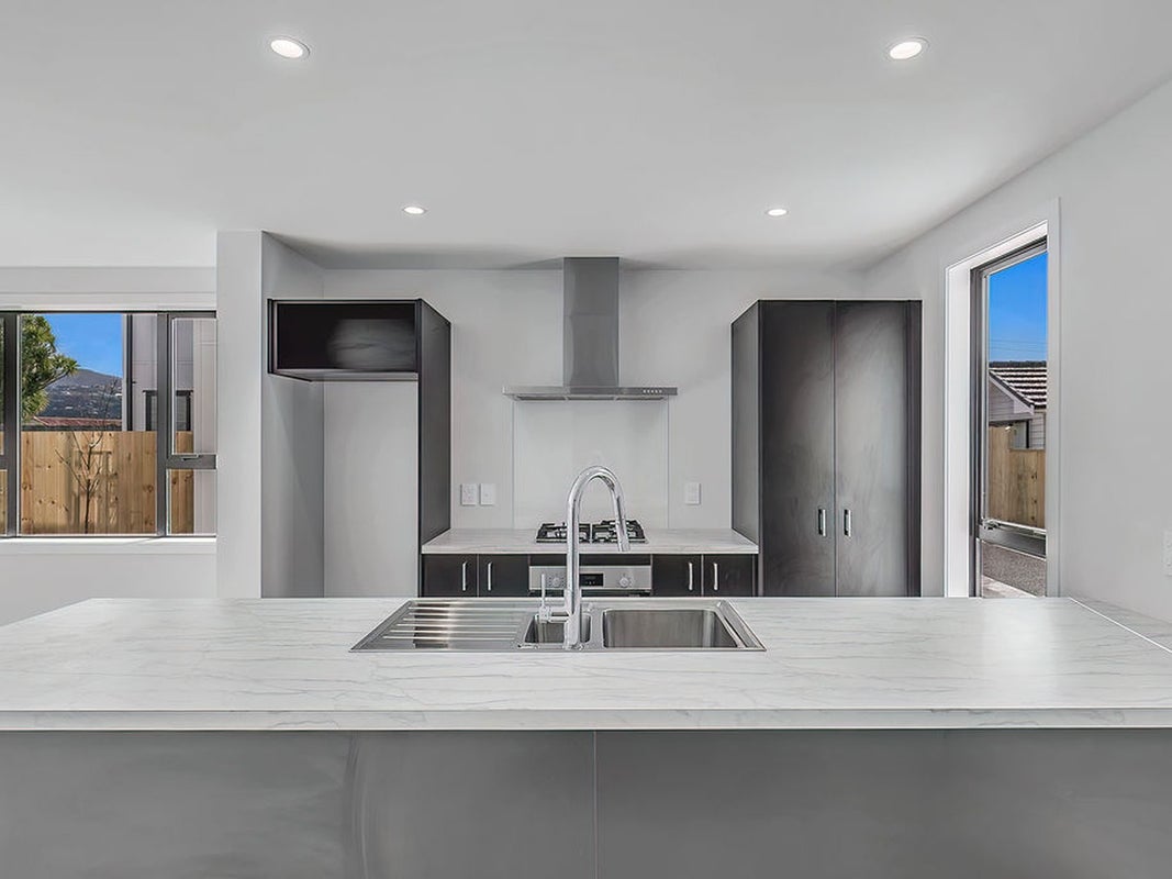 95A Randwick Crescent, Moera, Lower Hutt - Carousel 1
