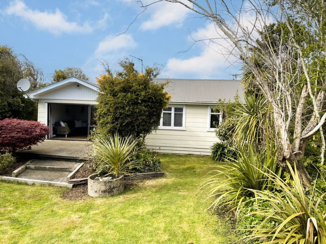 34 Watt Road, Otatara, Invercargill - Carousel 2
